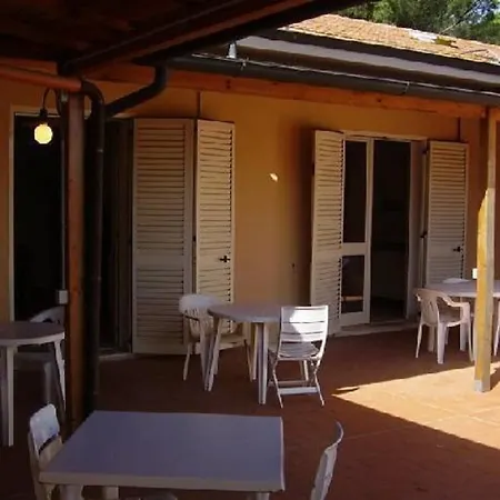 Rosmari Studio 01
