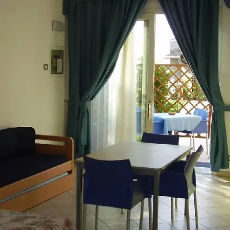Θέρετρο Rosmari Studio 01 Castelletto Di Brenzone